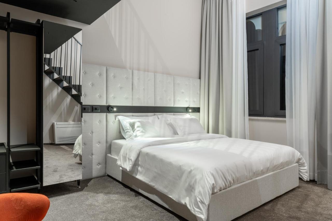 Degrassi Boutique Garni Hotel