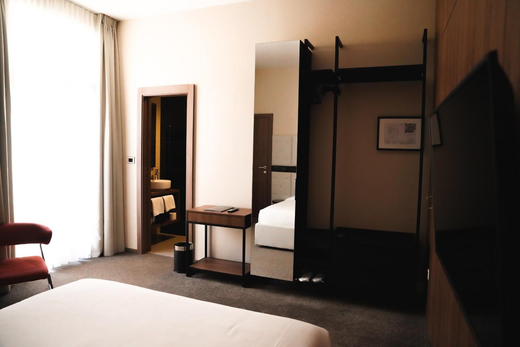 Hotel Degrassi Boutique Garni 4*