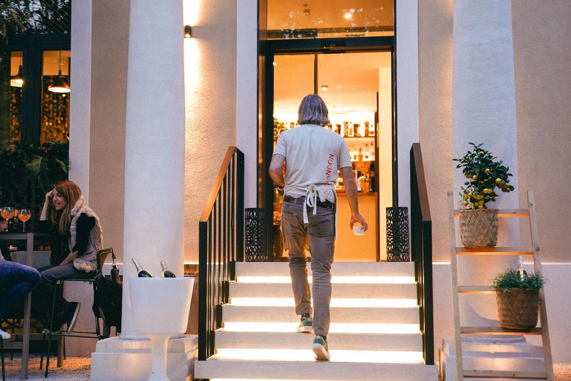 Degrassi Boutique Garni Hotel